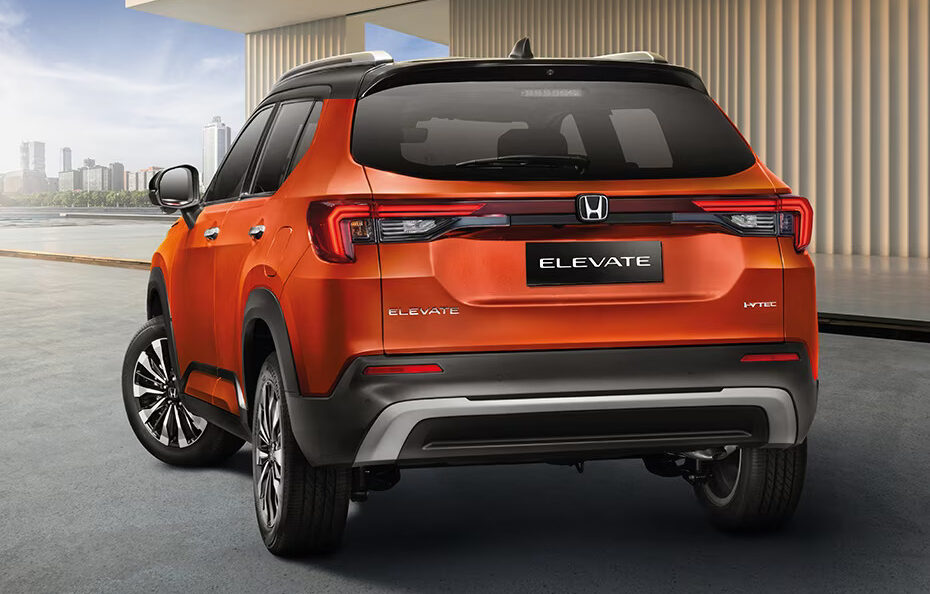 rear-left-view-121